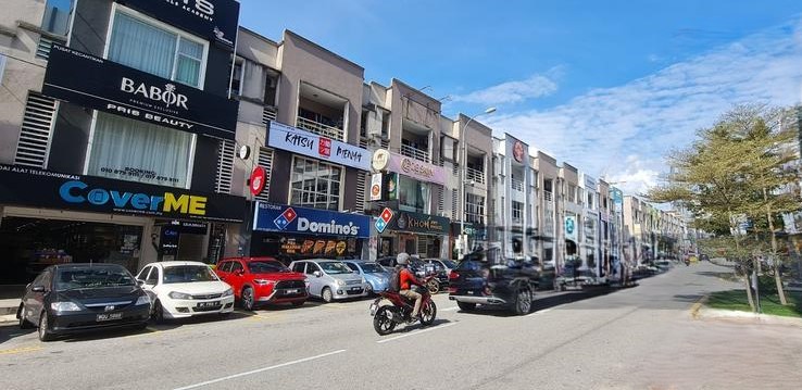Ground Floor Shoplot for Rent in Sri Petaling 1920sqft
